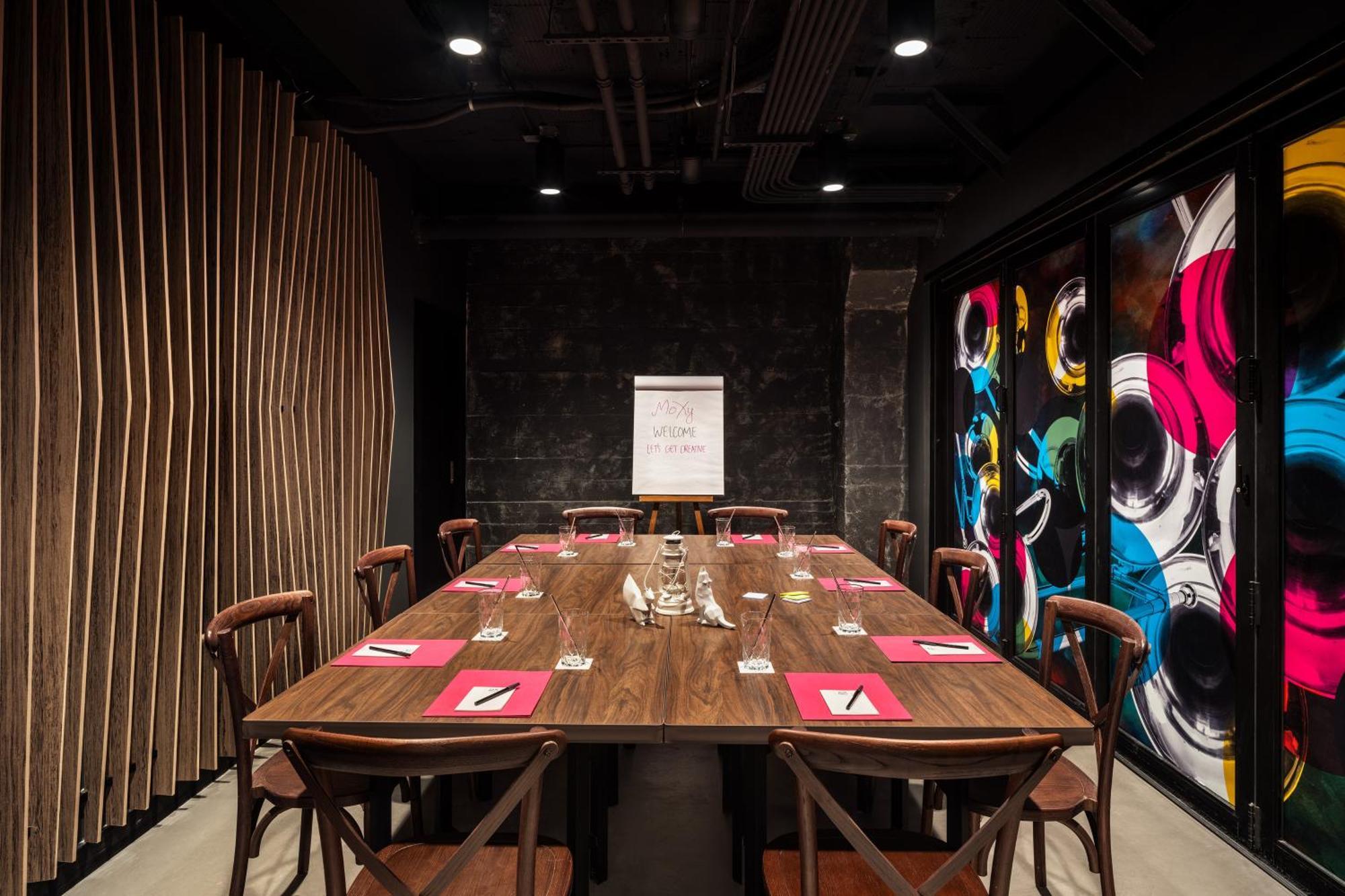 فندق Moxy Springfield Downtown المظهر الخارجي الصورة